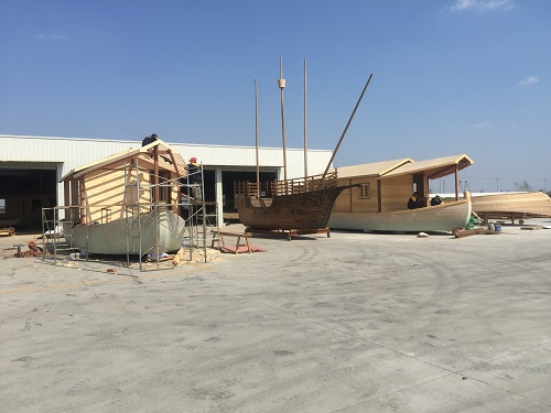 画舫船的保养方法